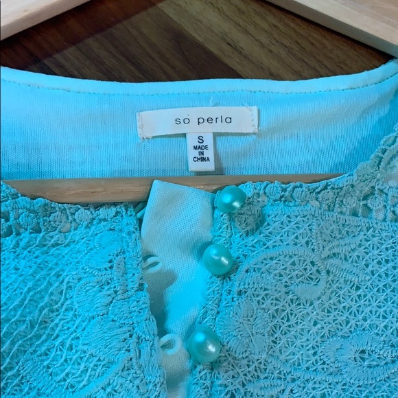 Mint green lace dress - Picture 3 of 6